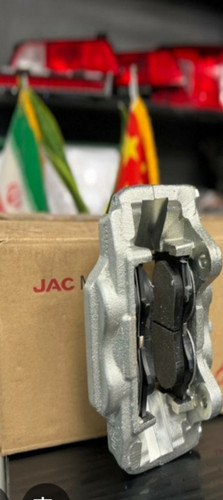 کالیپر ترمز جلو راست و چپ kmc t8