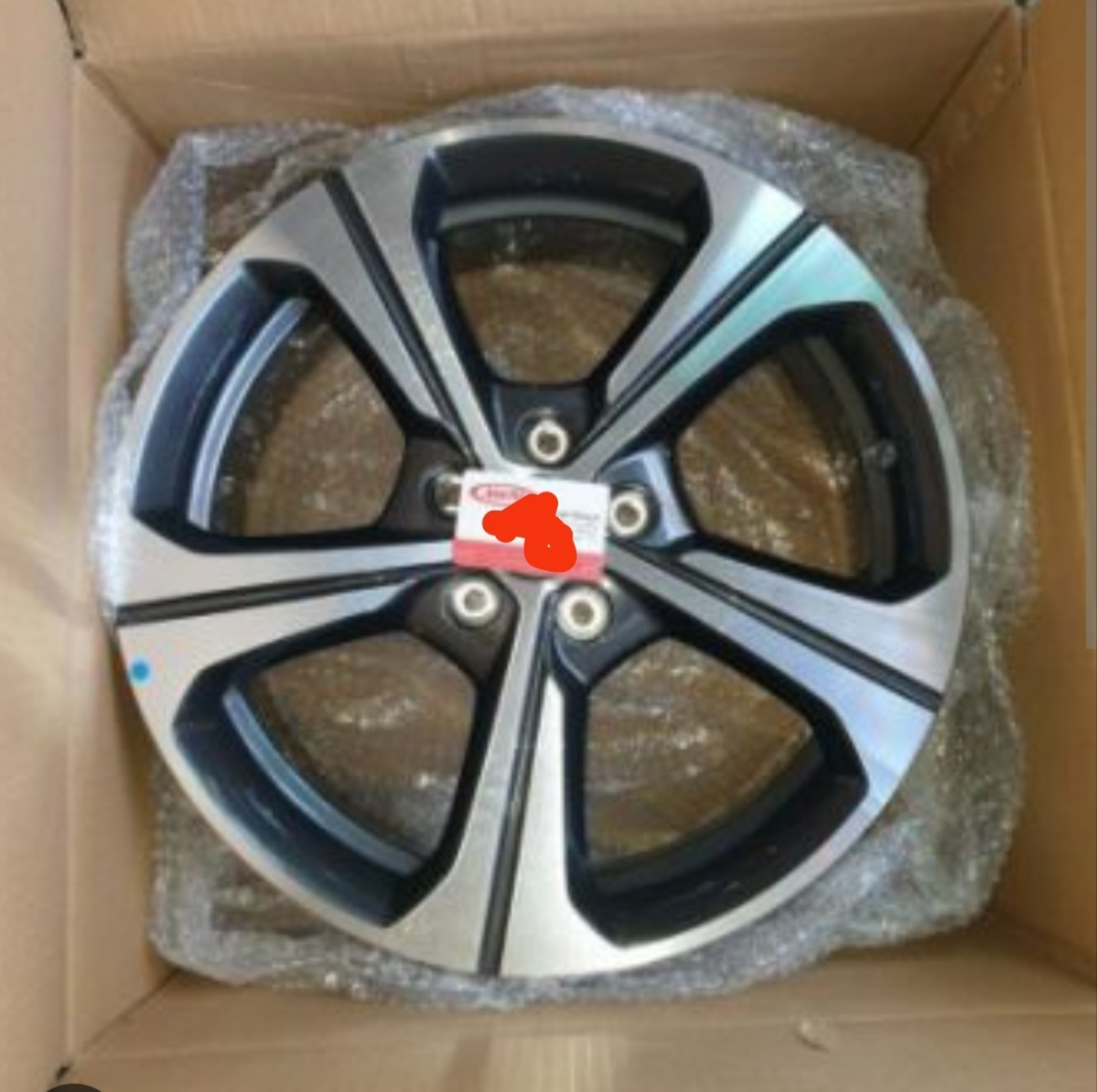 رینگ چرخ نو و استوک اریزو ۵ توربو (قیمت نو ۲۰ تومن و استوک ۱۵)