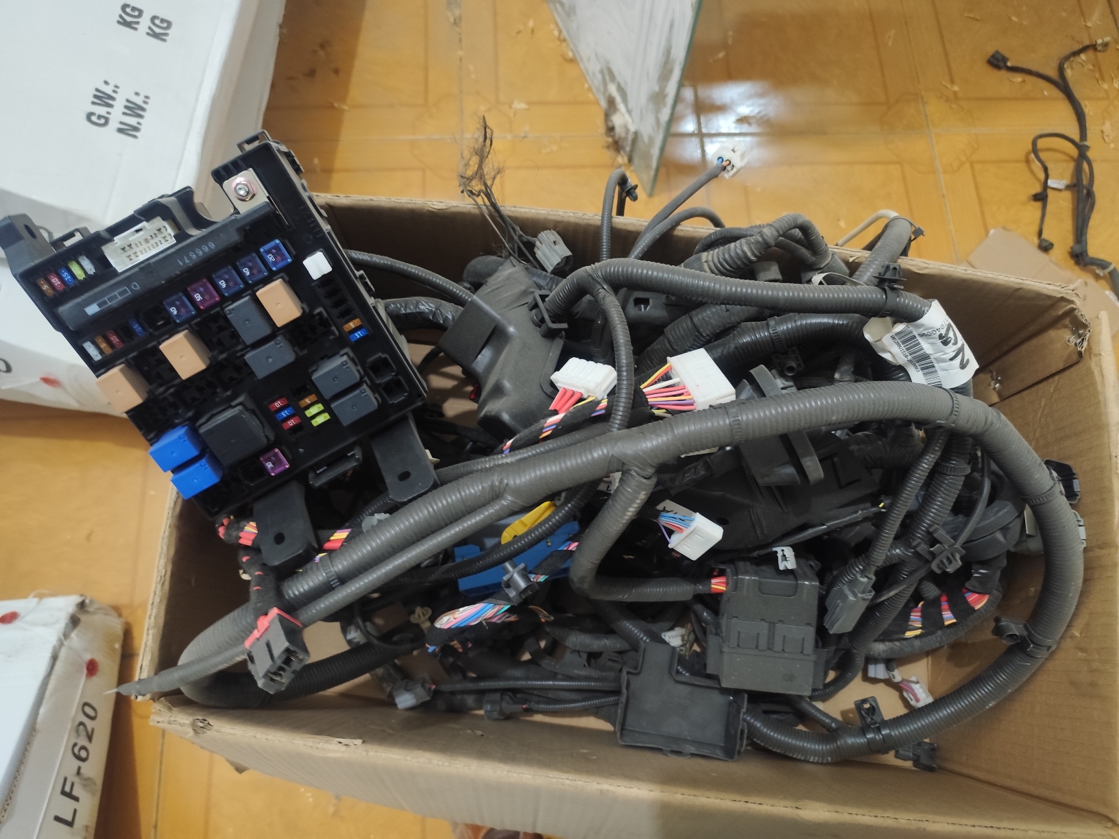 جعبه فیوز و سیم کشی جک اس ۵