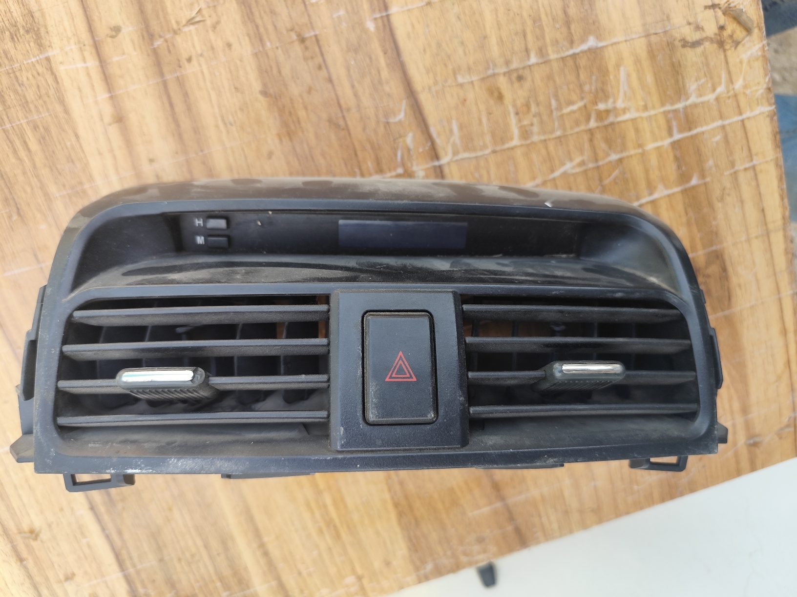 دریچه کولر وسط لیفان ایکس 60 استوک