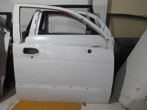 درب جلو راست ام وی ام ۱۱۰ قدیم استوک