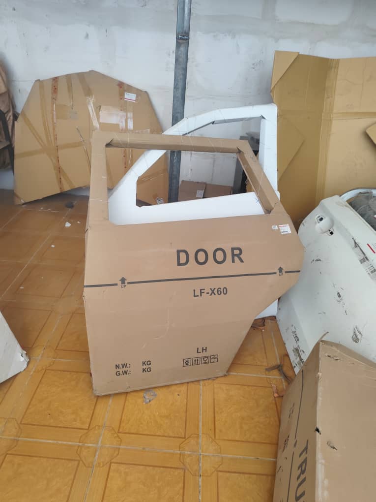 درب عقب چپ لیفان ایکس ۶۰ وارداتی