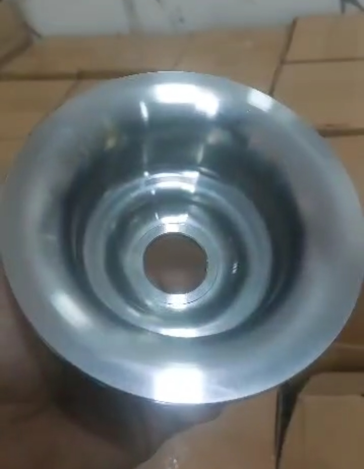 پیستون یا کاسه فولی خروجی گیربکس اتومات(تیگو و اریزو ۵ و ایکس ۳۳)(وارداتی)