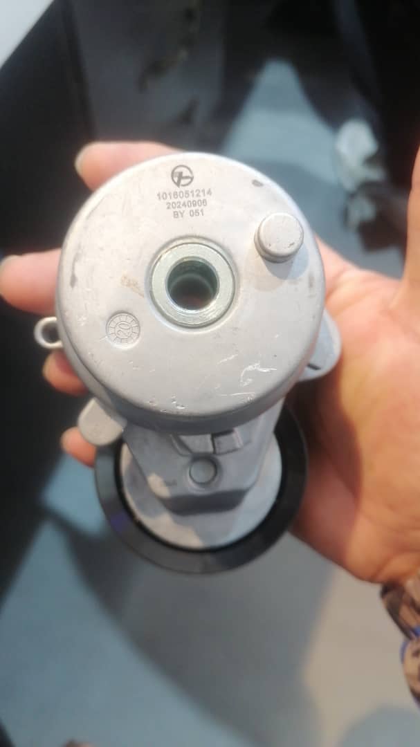 پایه تسمه سفت کن جیلی Gc6