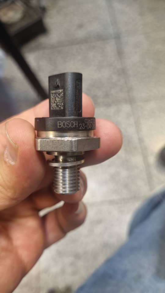 سنسور گیربکس تیگو ۸ و فونیکس برند بوش