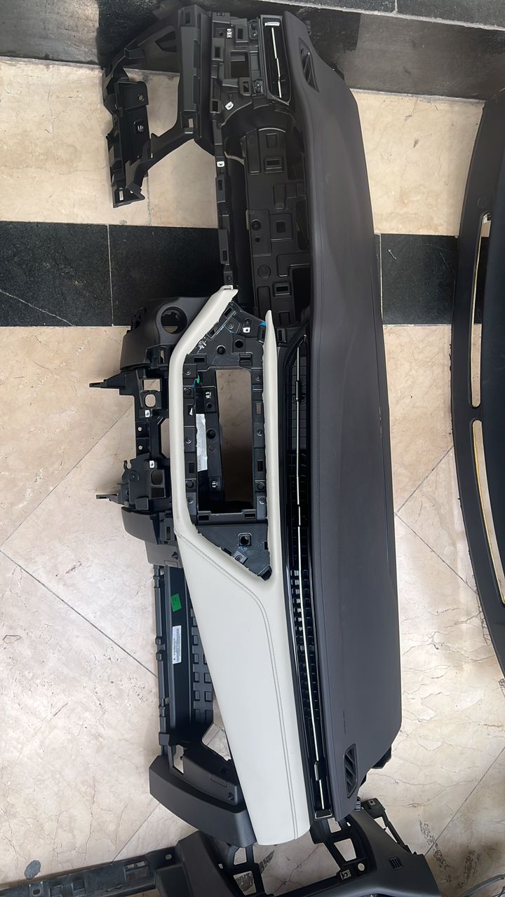 پوسته داشبورد نو اصلی اریزو ۵ اف ال