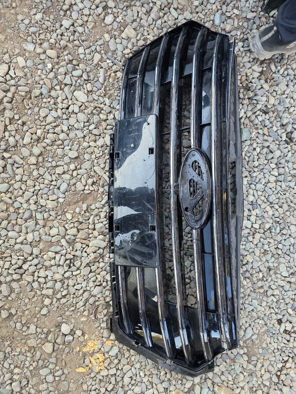 جلو پنجره اریزو ۶ پرو استوک