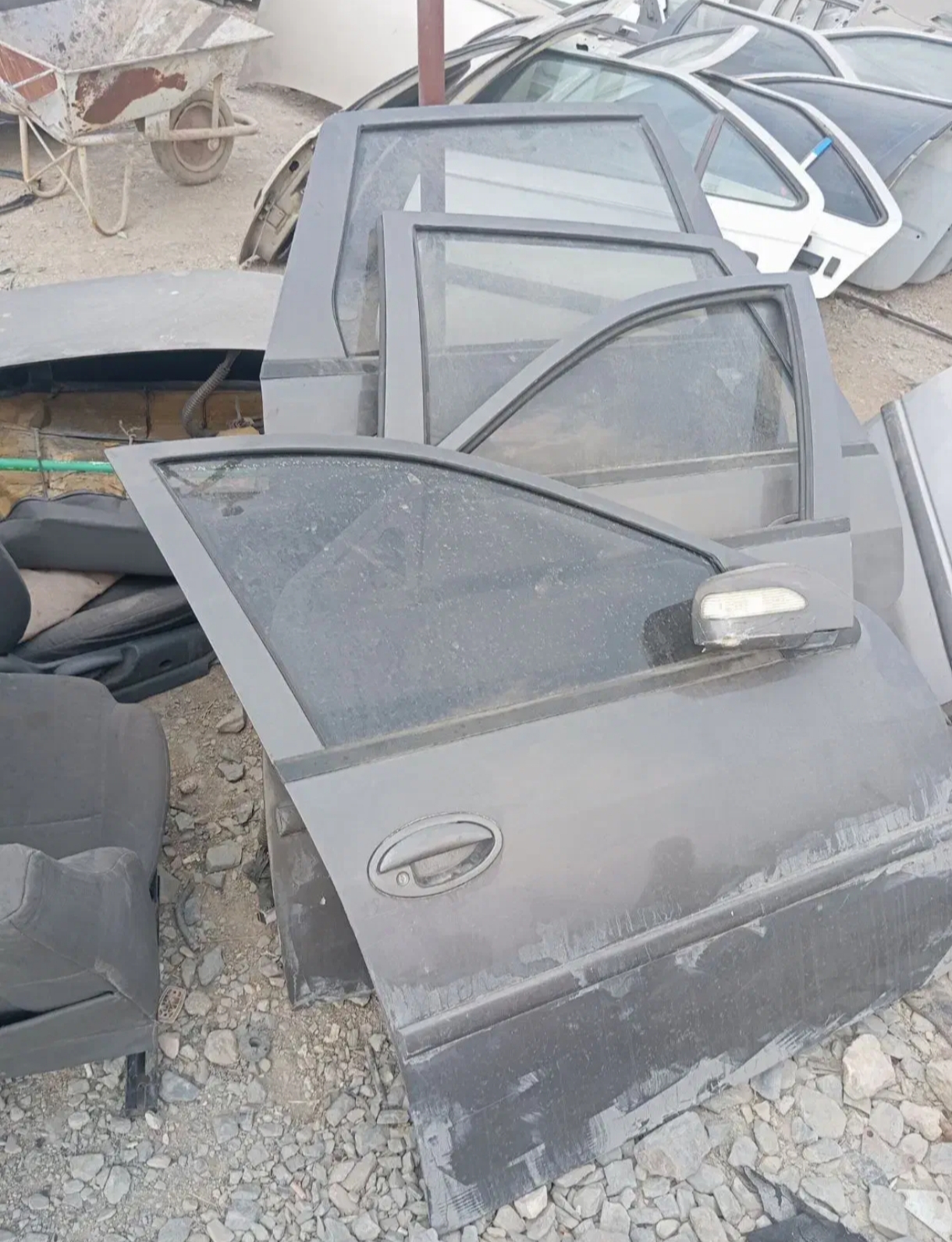 درب لیفان ۵۲۰ استوک اصلی سالم فابریک