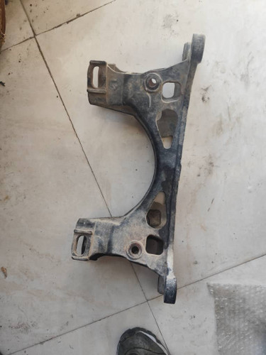 نعلی اسبی اکسل عقب ایکس ۳۳ و ایکس ۶۰ استوک