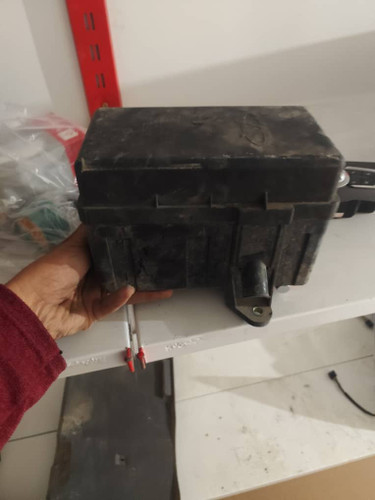 قاب بالا و پایین جعبه فیوز ایکس ۳۳ استوک