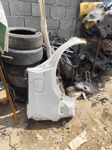 گلگیر عقب راست فابریک با پالونی و دوبل ایکس ۳۳ استوک (قدیم و نیو و اس)