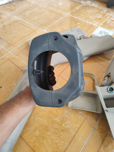 قاب زیر و بالای فرمان ام وی ام ۵۵۰ و ۵۳۰ استوک