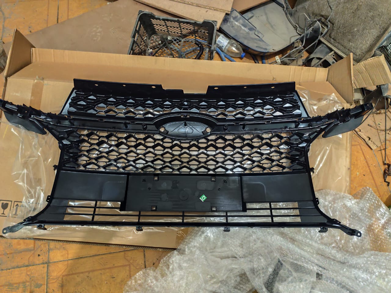 جلو پنجره ایکس 33at