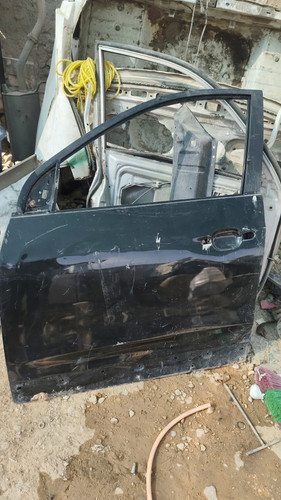 درب جلو چپ تیگو ۵ رنگ مشکی (استوک)