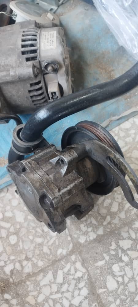 پمپ هیدرولیک ام وی ام ۱۱۰ سه سیلندر (استوک)