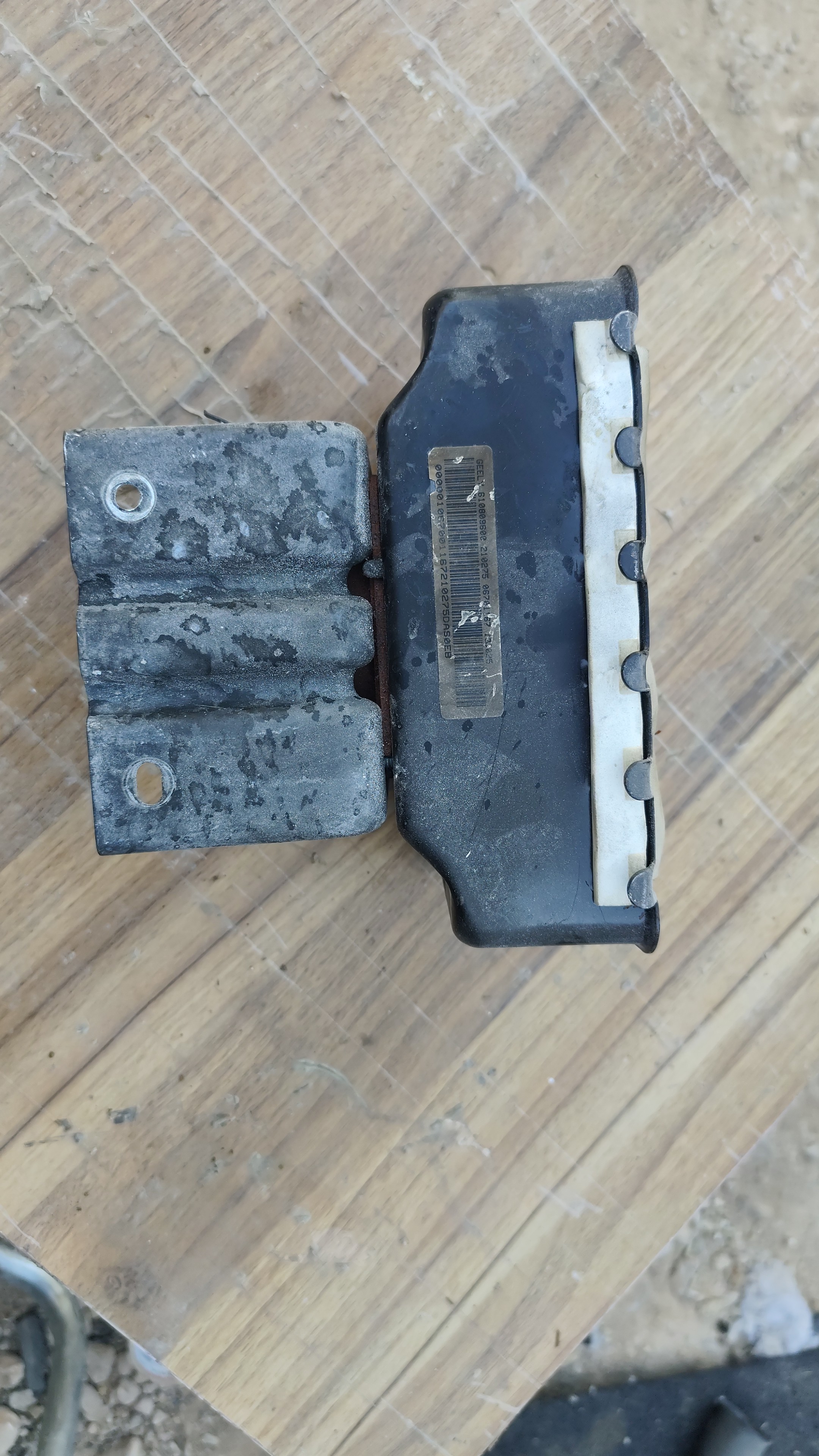 ایربگ سمت شاگرد جیلی سواری (استوک)