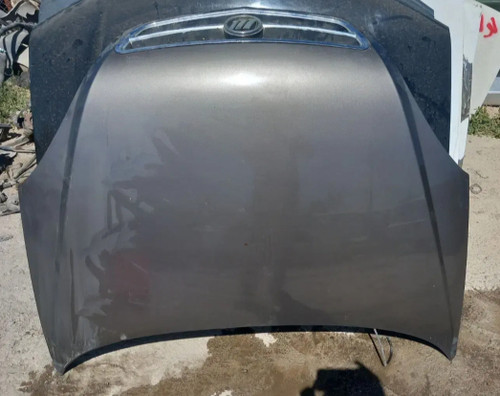 کاپوت لیفان ۵۲۰ نوک مدادی ( استوک - سالم )