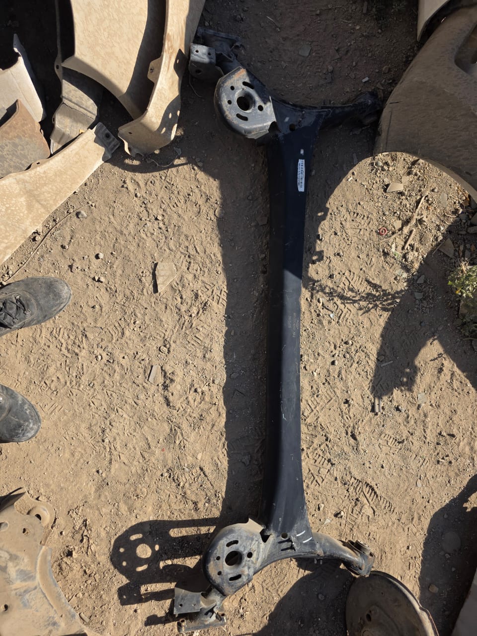 اکسل عقب استوک اریزو ۵( کد فنی j60_3301010)