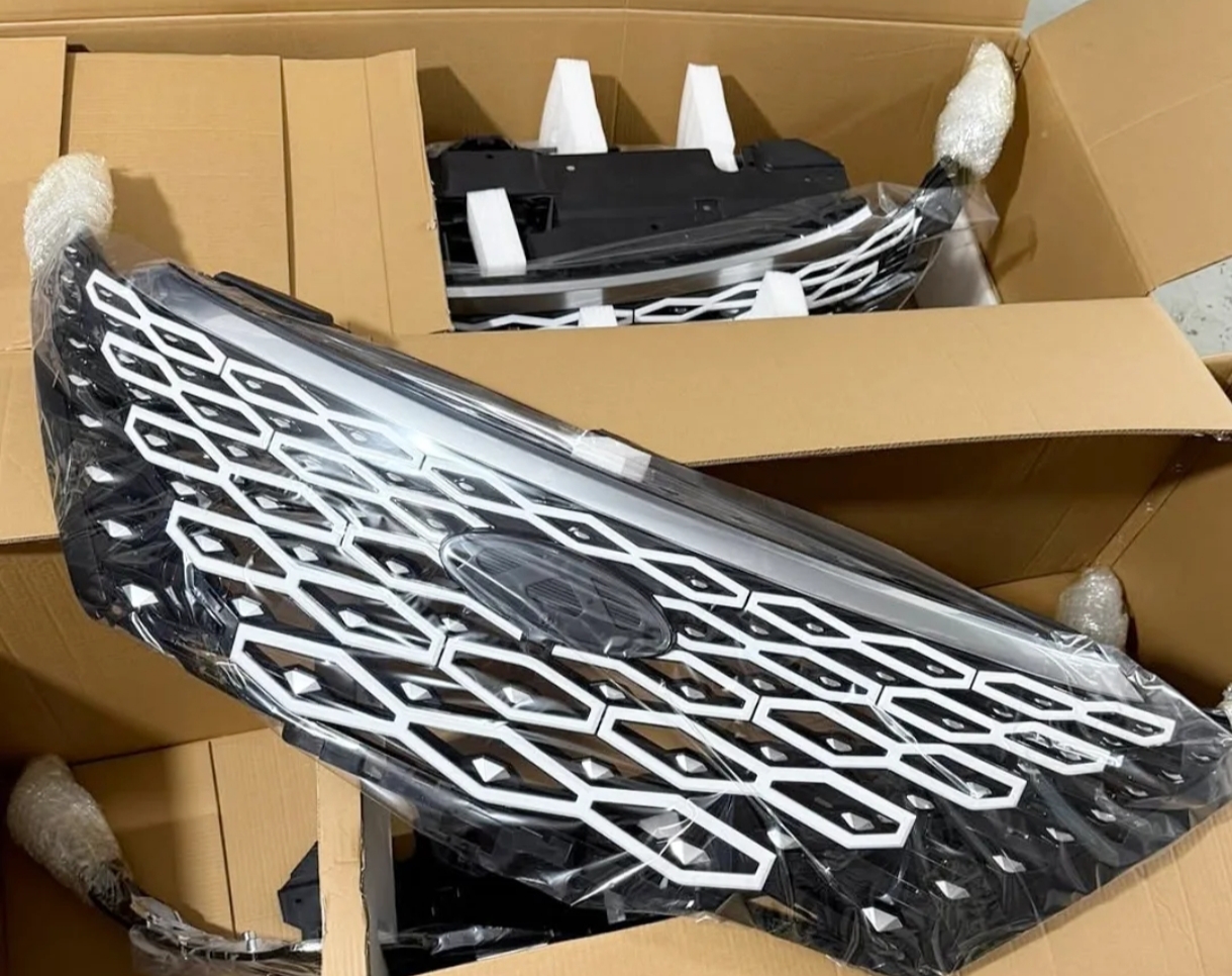 جلو پنجره فونیکس fx