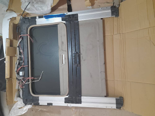 سانروف کامل ایکس ۳۳ (استوک )