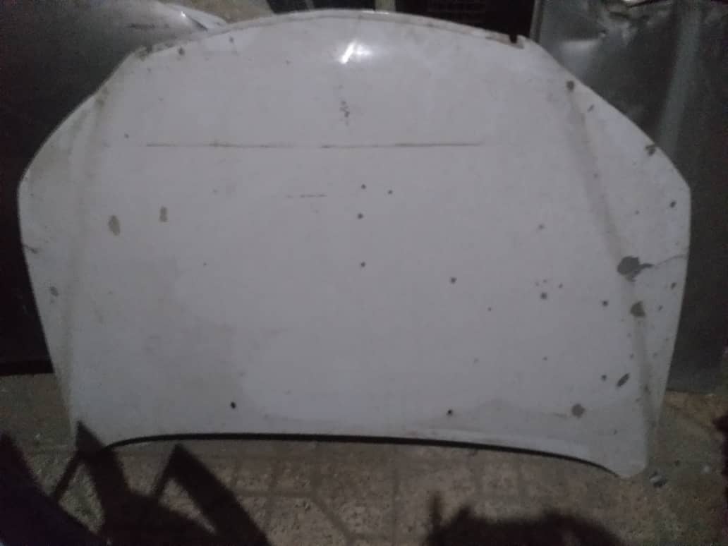 کاپوت ام وی ام ۵۵۰ ( استوک . اصلی )