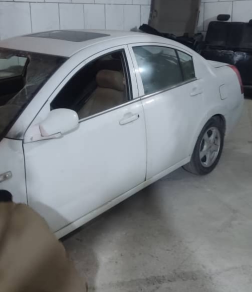 درب عقب چپ ام وی ام 530و 550( استوک . فابریک . )