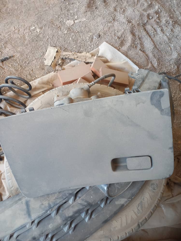 درب داشبورد استوک ۳۱۵ (استوک)