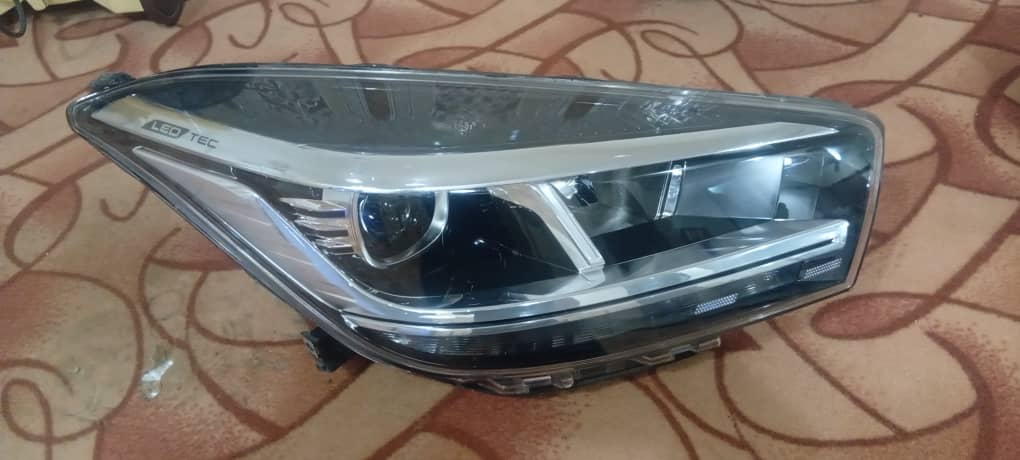 چراغ جلو ایکس ۵۵(استوک)