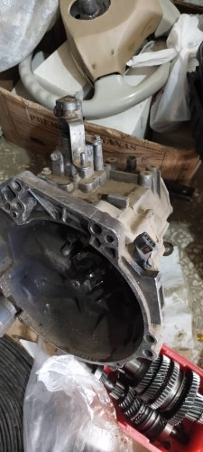 گیربکس ام وی ام ۱۱۰ قدیم دنده (استوک. با تحویل داقی )