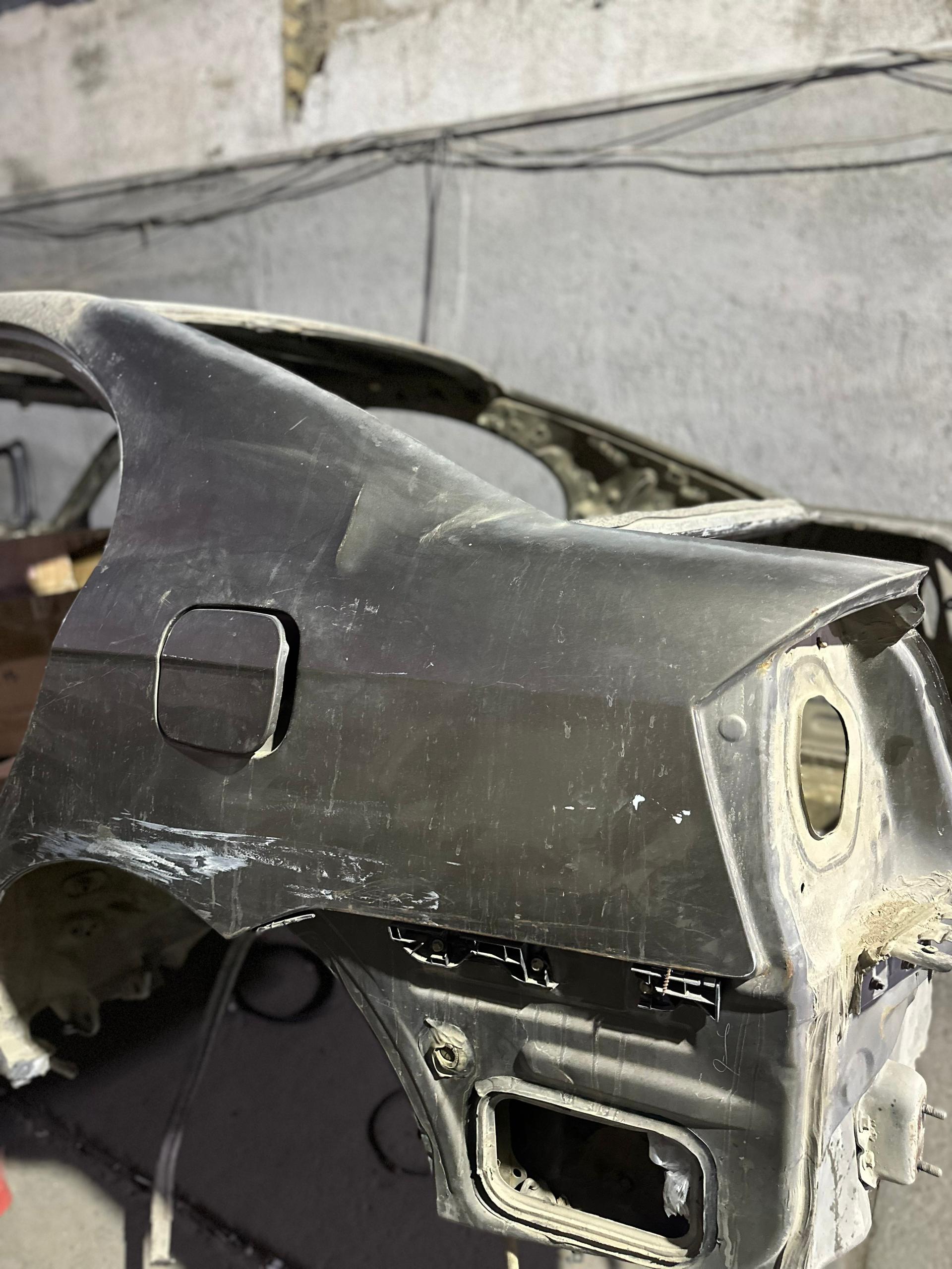 گلگیر عقب چپ (راننده ) لیفان ۶۲۰ با دوبل (استوک)