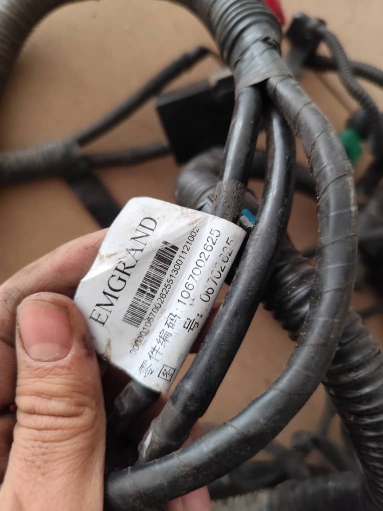 سیم کشی داخل موتور جیلی سواری امگرند ۷(نو اصلی )