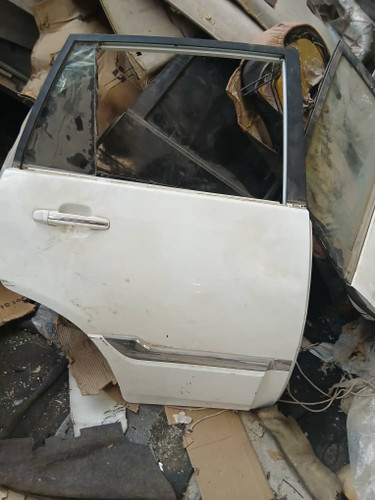 درب عقب راست (شاگرد) ام وی ام ایکس ۳۳ اس (استوک)