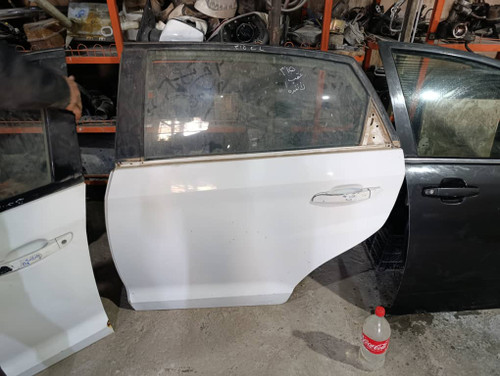 درب عقب چپ (راننده) ام وی ام ۳۱۵ (استوک ـلخت)