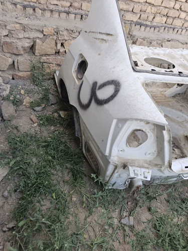 گلگیر عقب چپ (راننده) لیفان ۶۲۰ (استوک با دوبل )