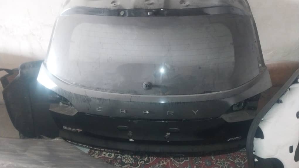 درب صندوق مشکی تیگو‌۸ پرو (استوک)