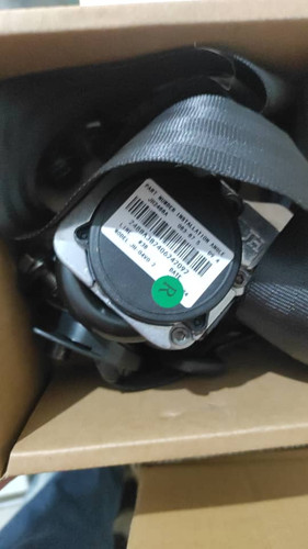 کمربند جلو راست اریزو ۵ ( نو شرکتی )