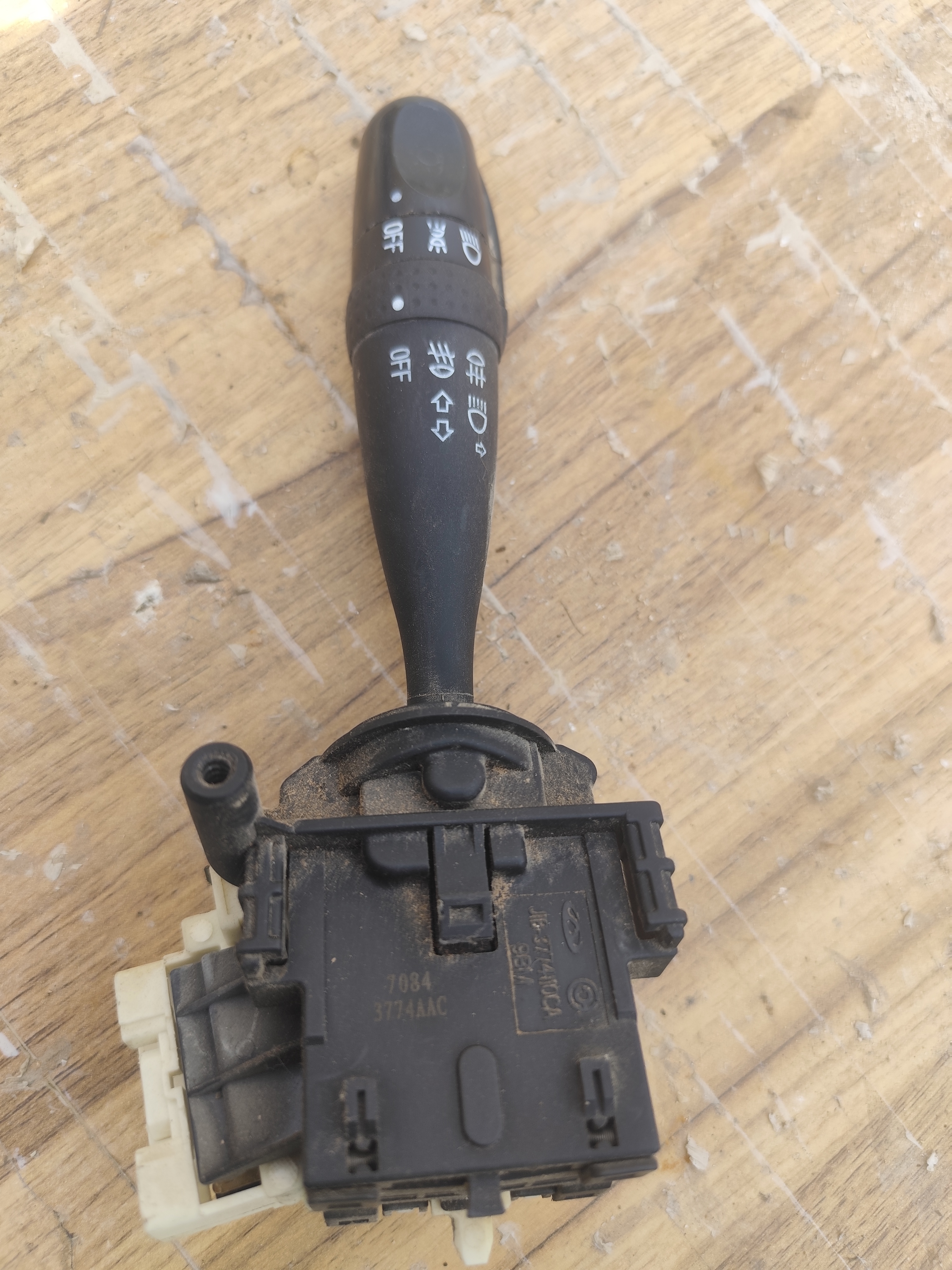 دستک راهنما راهنما ایکس ۳۳ اس(کد j18_3774110cA) استوک