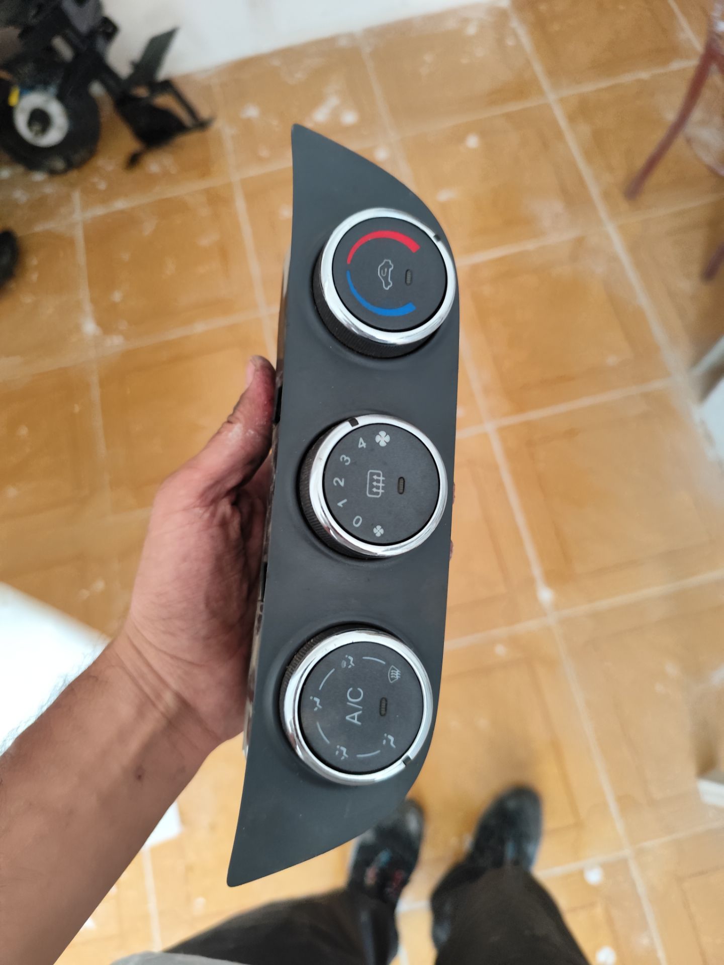 پنل کولر و بخاری ام وی ام 550 ( استوک ,)