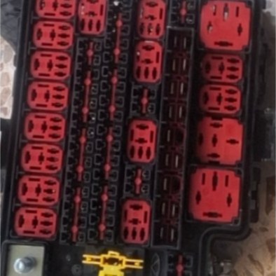 جعبه فیوز تیگو7