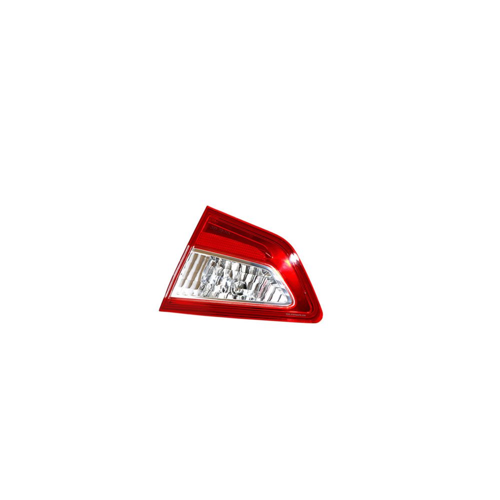 طلق خطر عقب راست روی صندوق چانگان EADO (ایدو)