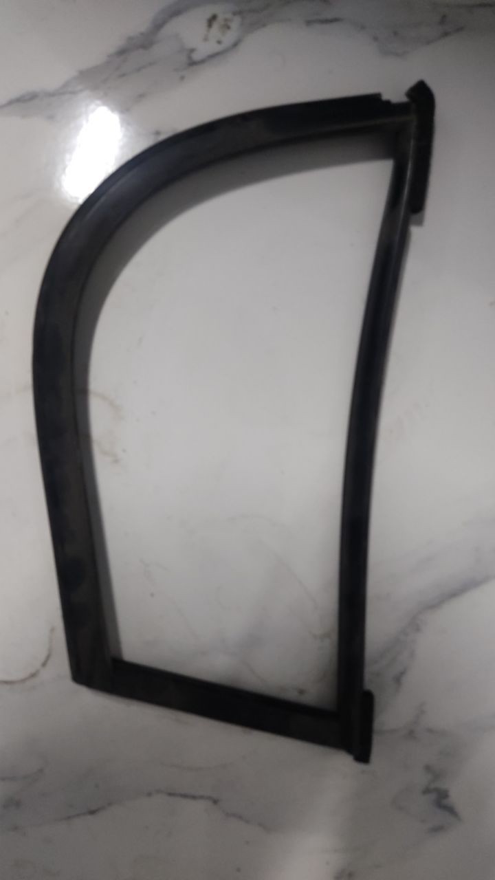 لاستیک لچکی عقب چپ برلیانس سری 320 اصلی